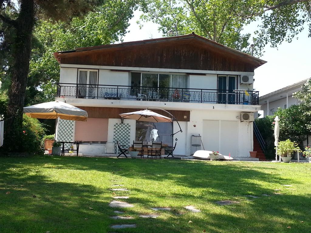 Lefka Apartment Hanioti Luaran gambar