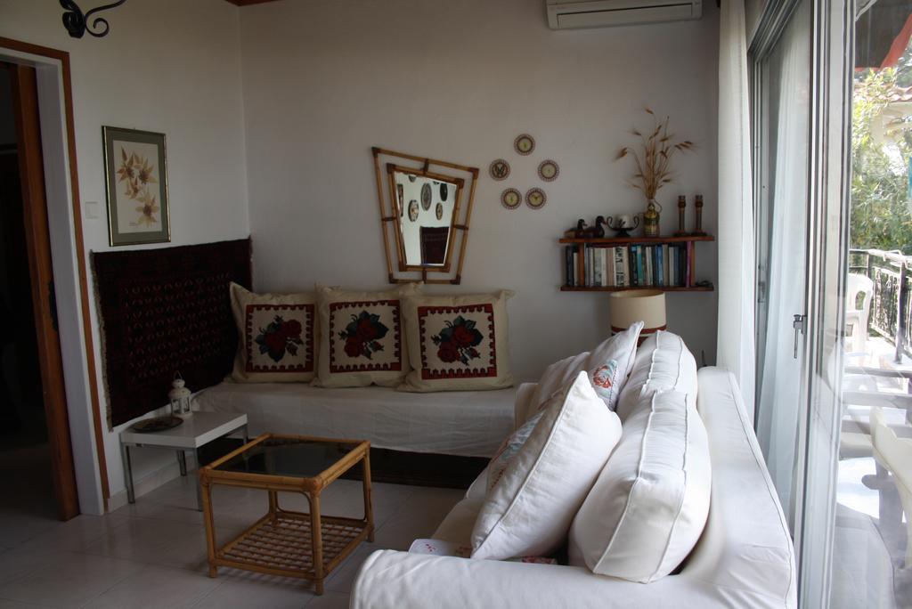 Lefka Apartment Hanioti Luaran gambar