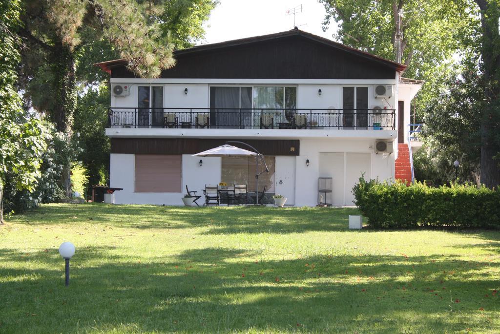 Lefka Apartment Hanioti Luaran gambar